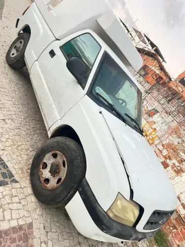 Retirada de peças s10 ano 2002