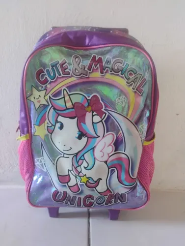 EXCELENTE MOCHILA INFANTIL