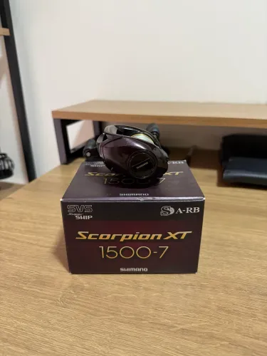 Carretilha Shimano SCORPION XT 1500-7