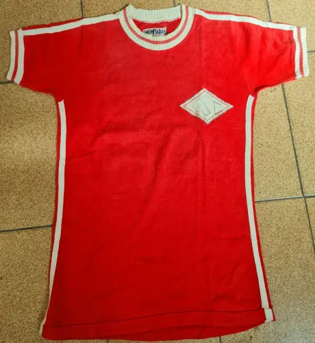Camisas de futebol antiga de época, todas originais e algumas usadas por profissionais da!