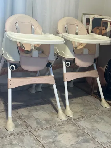 Vendo 2 Cadeiras de Alimentacao Portatil Assento Refeição Honey Maxi Baby