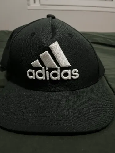 Boné Adidas