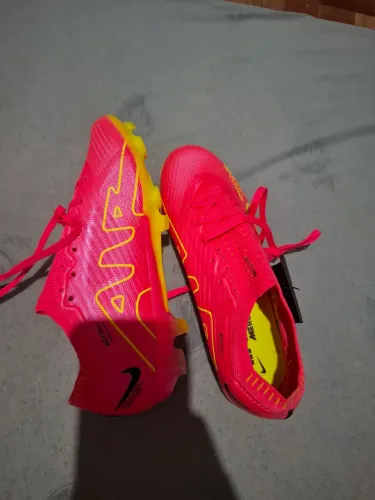 CHUTEIRA ORIGINAL DA NIKE