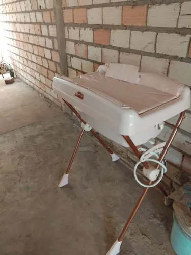Banheira para bebê, com trocador 