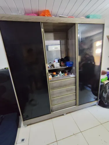Armário Casal com portas de correr - Bom estado
