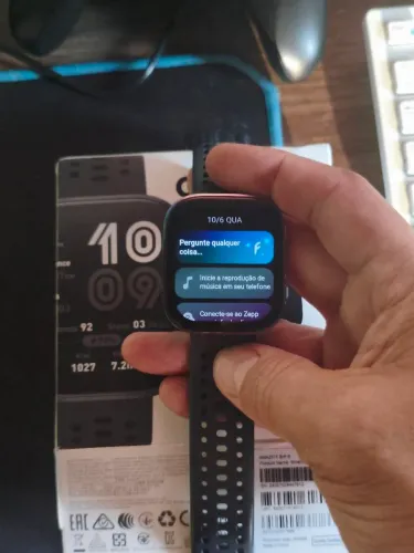 Amazfit BIP6 smartwatch novo