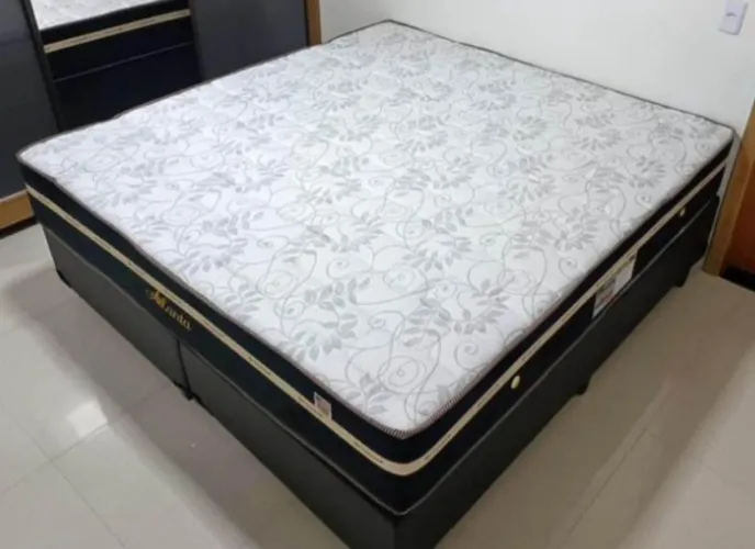 Cama Queen + brinde