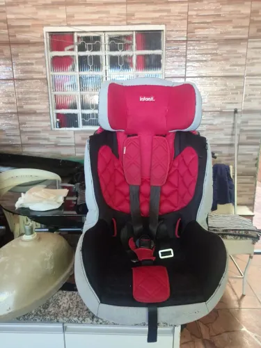Cadeirinha pra carro infanti cockpit