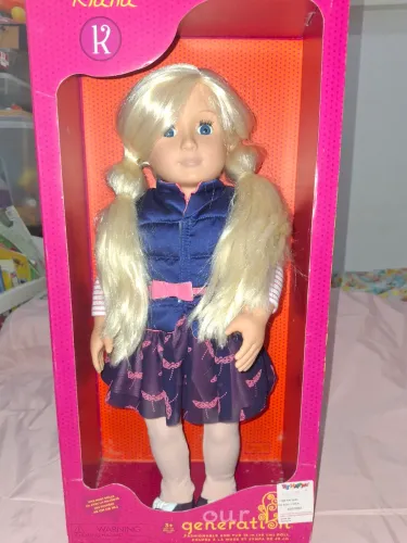 Our Generation Boneca