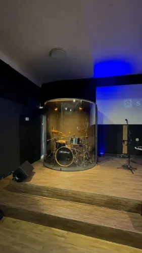Cabine de Bateria 