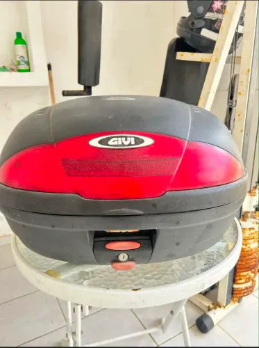 Baú GIVI para Moto