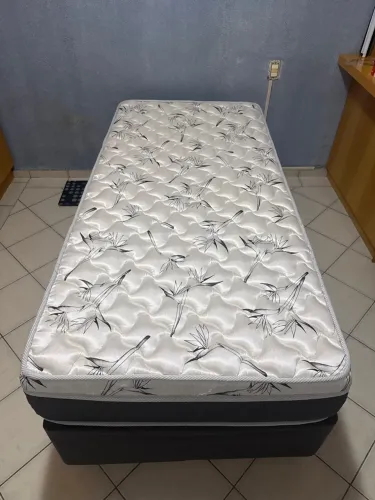 Cama de solteiro