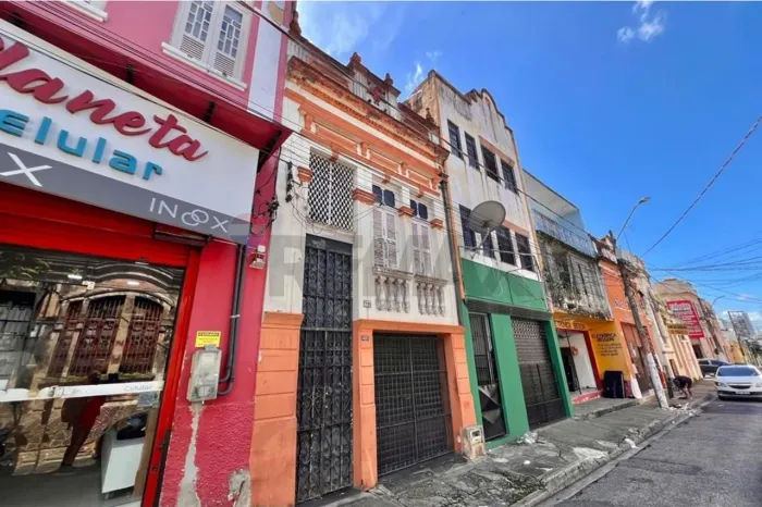 Prédio Comercial Pronto para Uso na Frutuoso Guimarães 133m² na Campina
