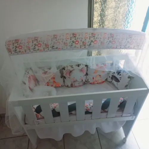 Vende se moises novo para bebe completo