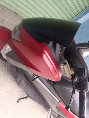 Moto yamara troco por carro