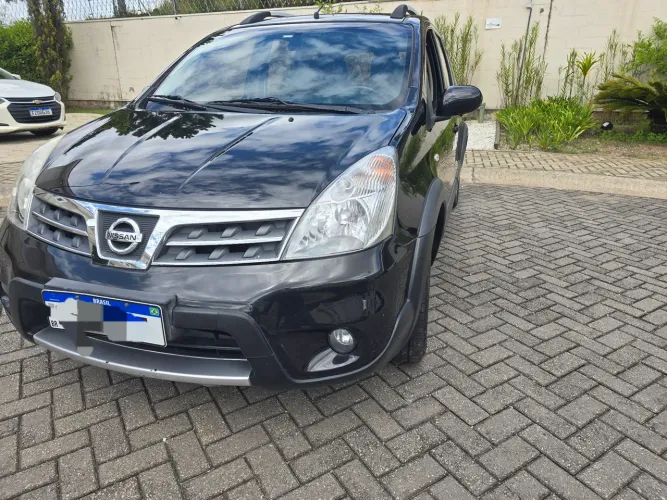 Nissan Livina X-gear Sl/X-gear 1.8 Flex F. Aut. 2013