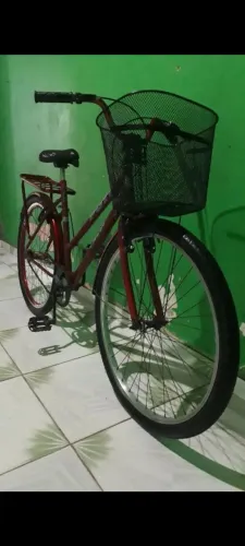 Vendo uma Bicicleta Poty Aro 26 normal