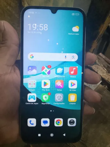 Celular Redimi pra vender logo apenas 550