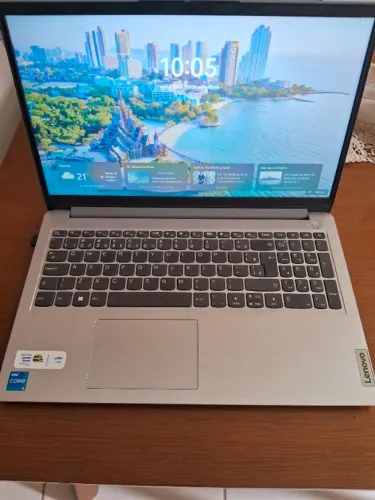 Notebook Lenovo IdeaPad 1 15IAU7 ? 8 GB de RAM ? 512 GB SSD ? Inte
