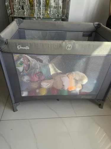 Berço portátil estilo chiqueirinho Burigotto