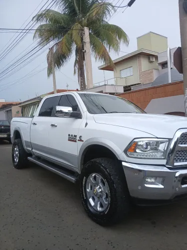Ram 2500 Laramie 6.7 TDI CD 4X4 Diesel 2016