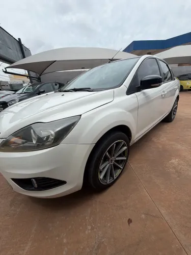Ford Focus Sedan 2.0 16v/2.0 16V Flex 4P 2009