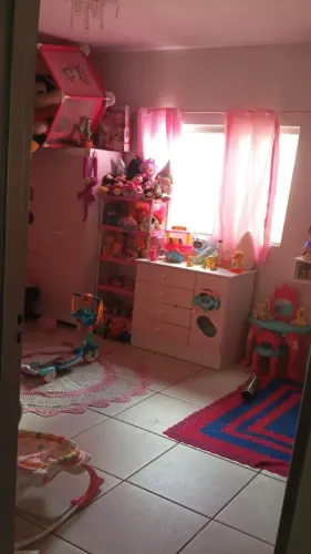 Vendo agio em casa em condomínio residencial em senador canedo 