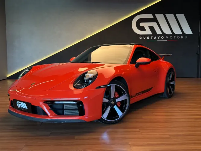 Porsche 911 Carrera 3.0 24V H6 PDK 2021