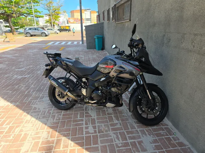 Suzuki VSTROM 1000