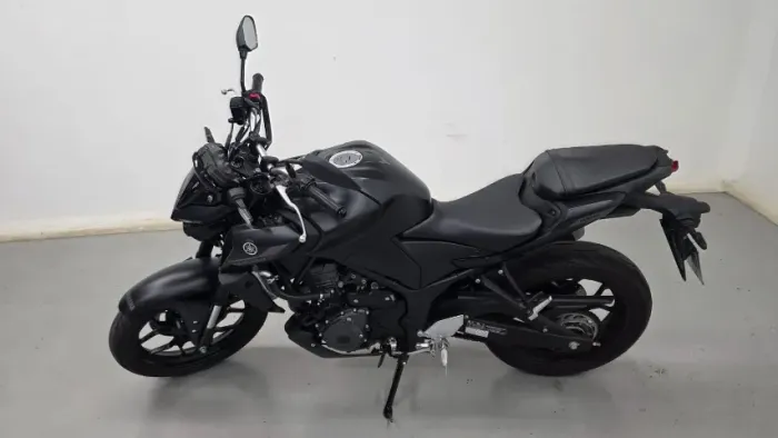 YAMAHA MT 03 25/26 PRETO FOSCO