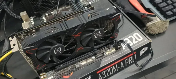 Rx580 chinesa Adaptada.