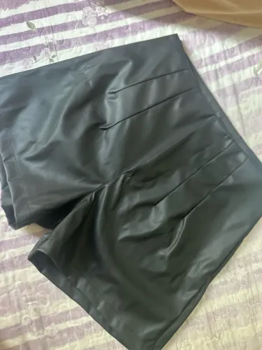Vende-se short