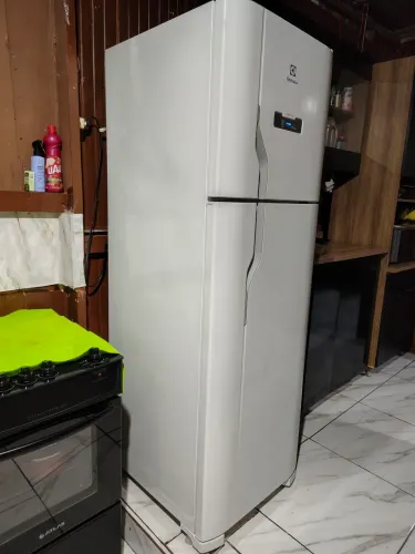 Geladeira Eletrolux