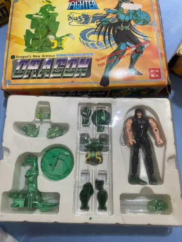 Boneco Shiryu
