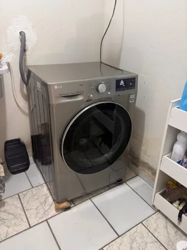 Máquina Lava e seca LG