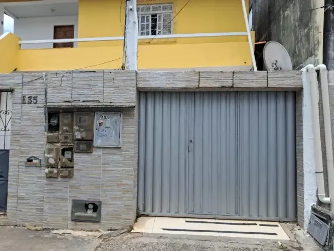 Aluguel: Casa 2 quartos próximo ao Largo de Caranguejo