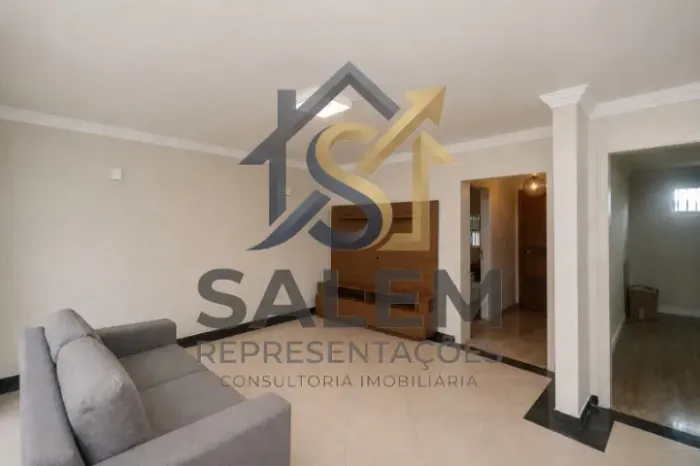 Casa à venda de 200m² Conj. Res. Butantã - 3 Quartos, 4 Banheiros(1 Suíte), Churrasqueira