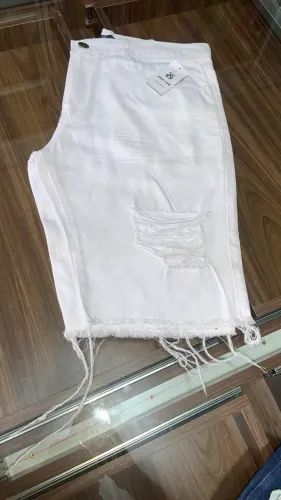 Short jeans