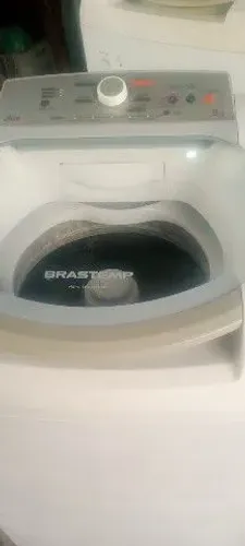 Máquina de lavar roupa Brastemp 9 kilos