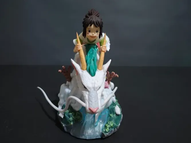 Action Figure Estatueta Chihiro e Haku Dragão A Viagem de Chihiro 15cm PVC