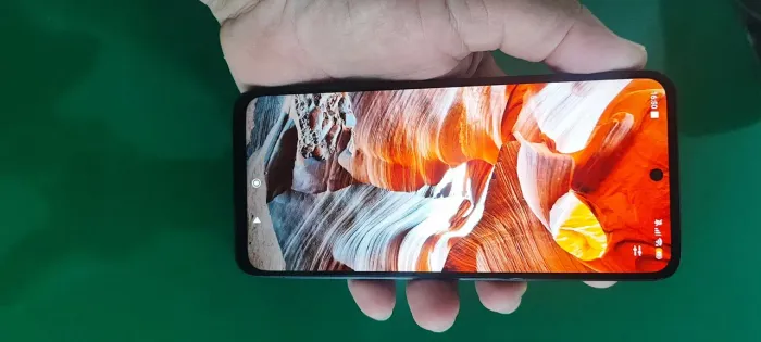 Poco M6