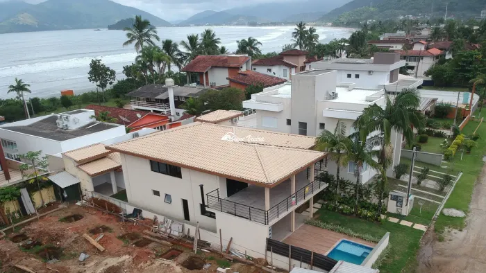 CASA DE CONDOMINIO RESIDENCIAL em UBATUBA - SP, LAGOINHA