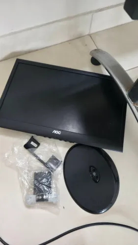 Monitor AOC 19 polegadas 
