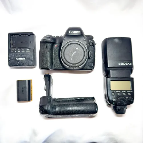Canon 6D Mark II