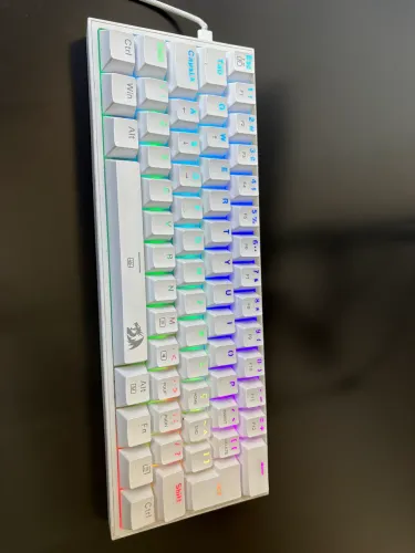 Teclado Redragon c/ fio 
