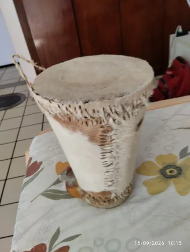 Tambor em couro