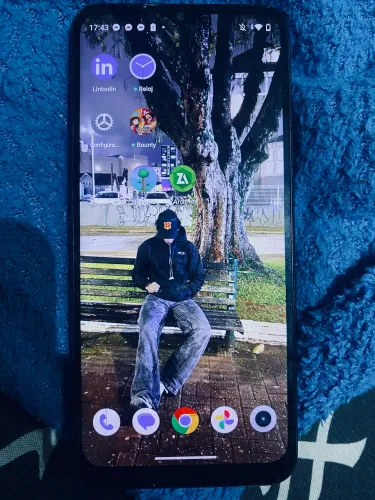 Realme 33c tela quebrada mais só isso é nao afeta nada 