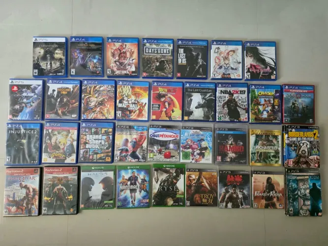 Lote de jogos diversos (PS2/PS3/PS4/PS5/XBOX ONE) LEIA A DESCRIÇÃO