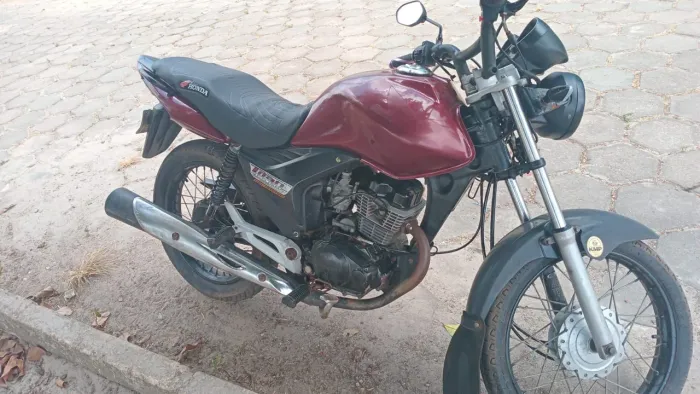Vendo honra titan 150
