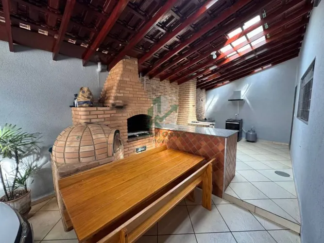 Casa com 3 dormitórios à venda, 218 m² por R$ 480.000,00 - Jardim Guaçuano - Mogi Guaçu/SP